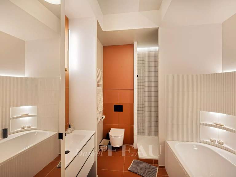 Appartement Paris 3e - 3 chambres - 105m²