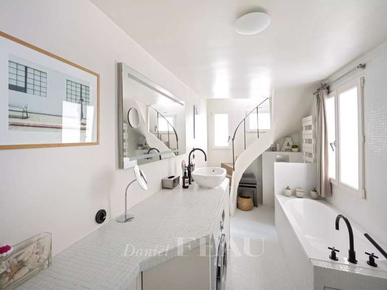 Appartement Paris 3e - 3 chambres - 105m²