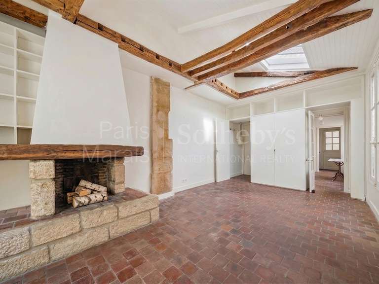 Appartement Paris 3e - 2 chambres - 74m²