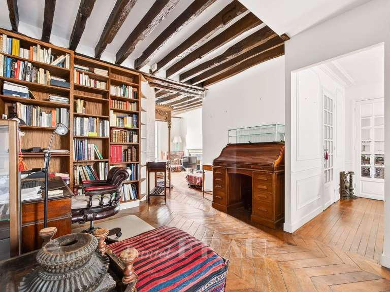 Appartement Paris 3e - 2 chambres - 78m²