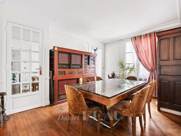 Appartement Paris 3e - 2 chambres - 78m²