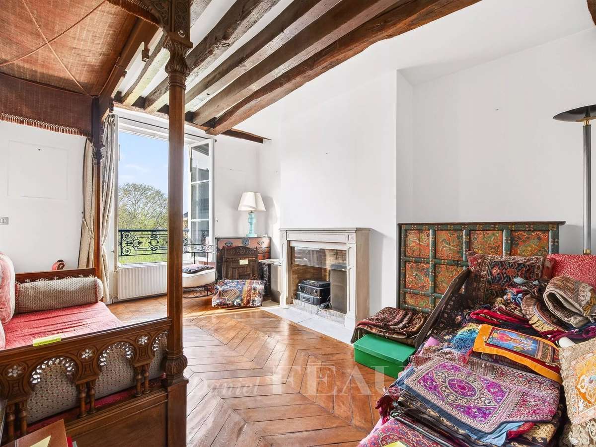 Appartement Paris 3e