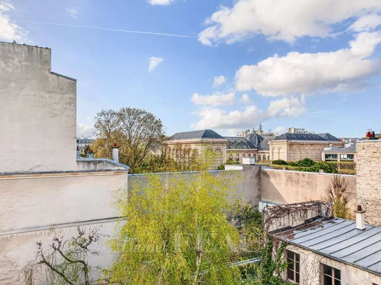 Appartement Paris 3e - 2 chambres - 78m²