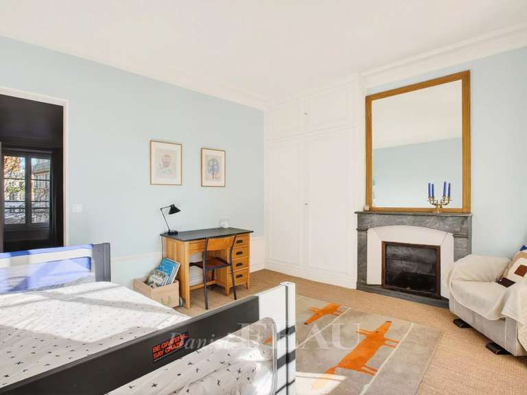 Appartement Paris 3e - 109m²