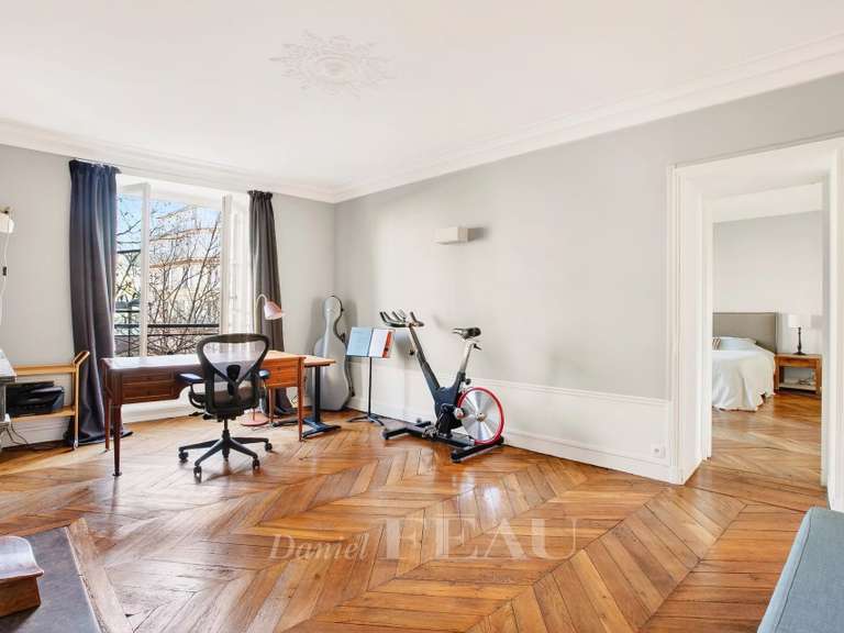 Appartement Paris 3e - 109m²