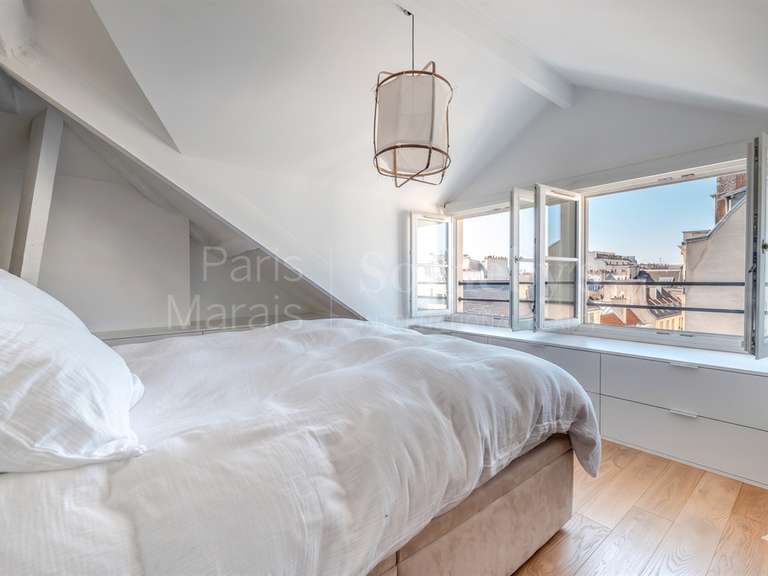 Appartement Paris 3e - 1 chambre - 90m²