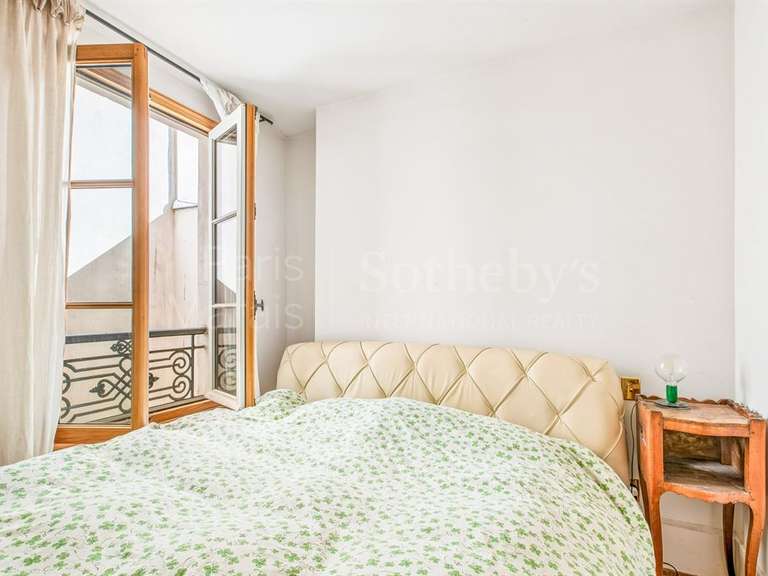 Appartement Paris 3e - 1 chambre - 61m²