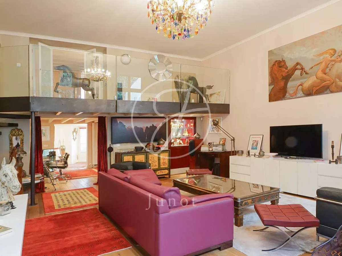 Apartment Paris 3e