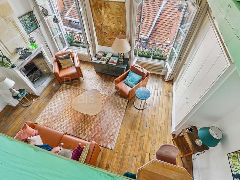 Appartement Paris 3e - 2 chambres - 105m²