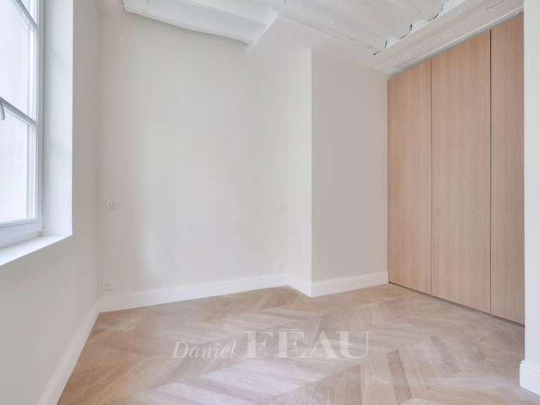 Appartement Paris 3e - 1 chambre - 34m²