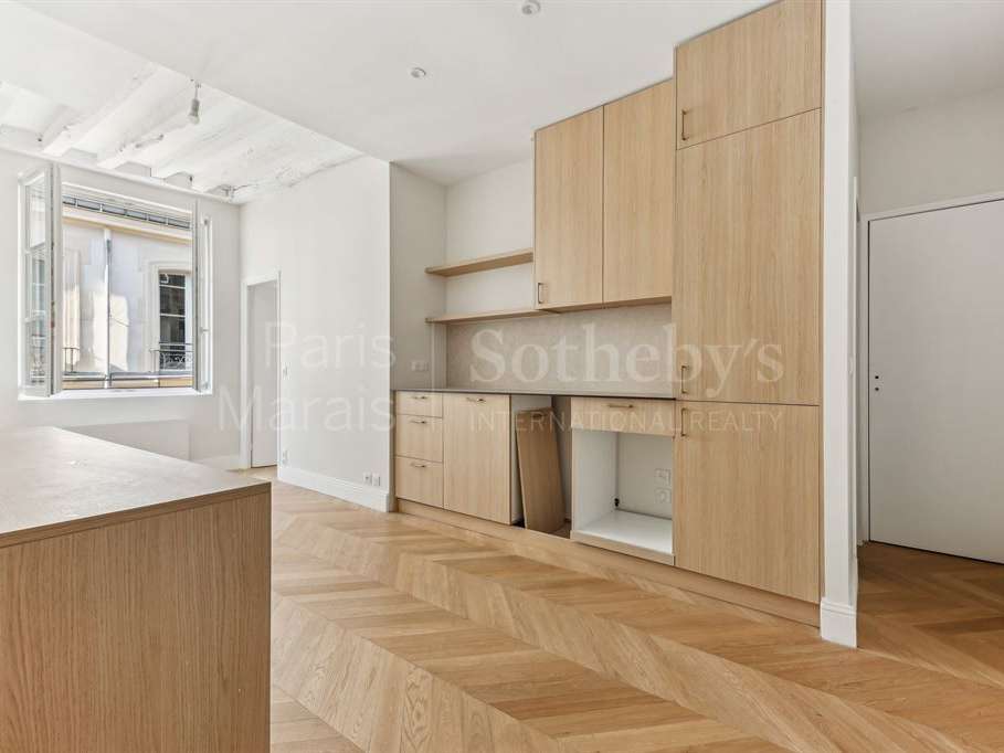 Apartment Paris 3e