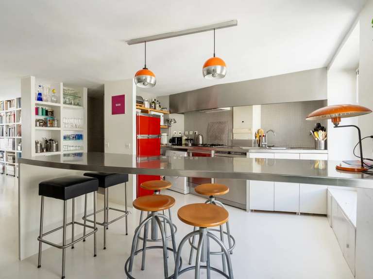 Appartement Paris 3e - 2 chambres - 115m²