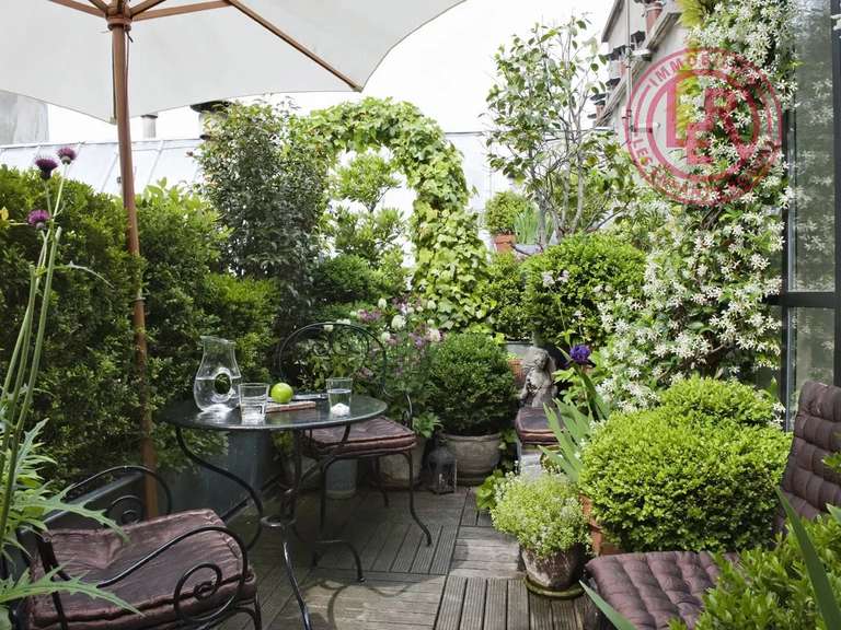 Appartement Paris 3e - 1 chambre - 77m²