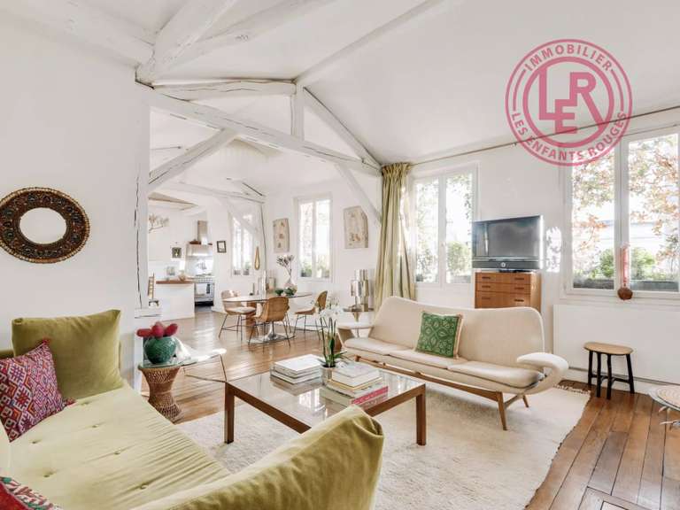 Appartement Paris 3e - 1 chambre - 77m²