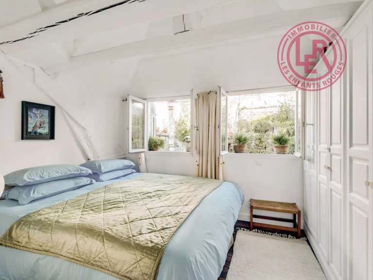 Appartement Paris 3e - 1 chambre - 77m²