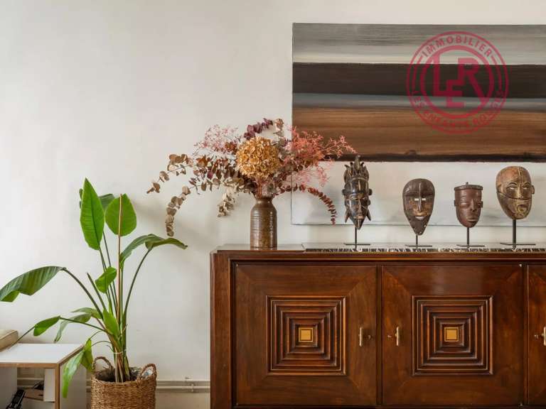 Appartement Paris 3e - 1 chambre - 76m²