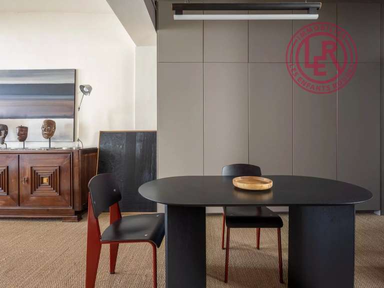 Appartement Paris 3e - 1 chambre - 76m²