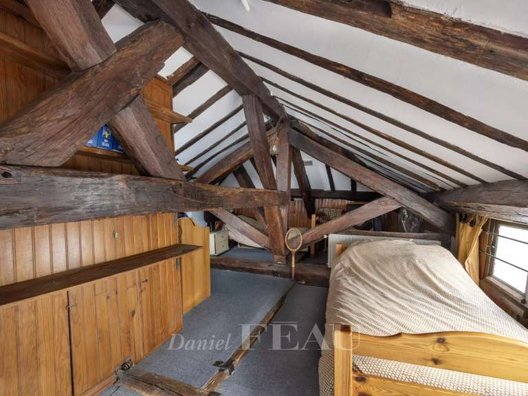 Appartement Paris 3e - 2 chambres - 123m²