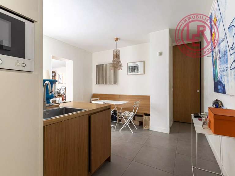 Appartement Paris 3e - 1 chambre - 69m²