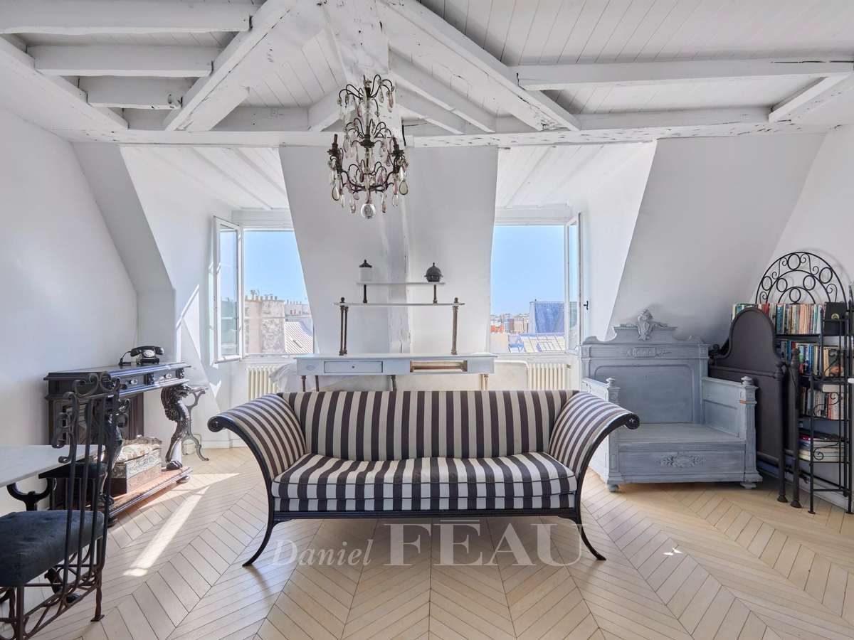 Apartment Paris 3e