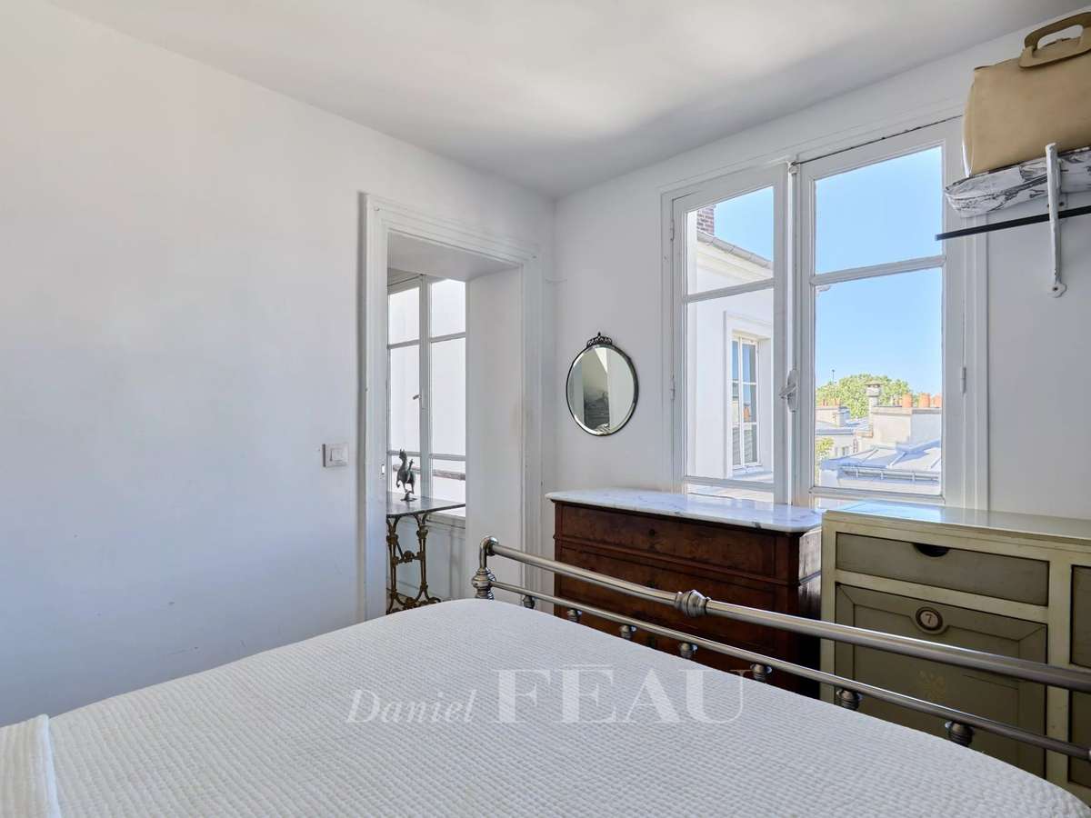 Apartment Paris 3e