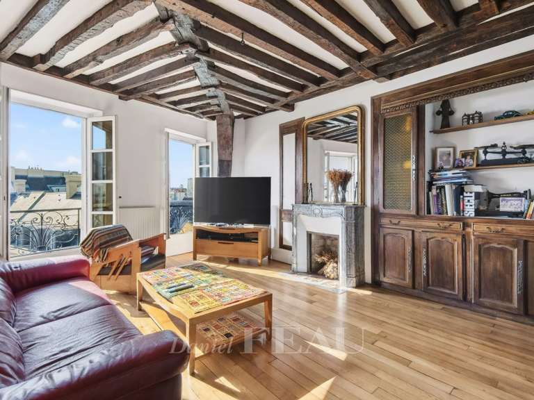 Appartement Paris 3e - 2 chambres - 123m²