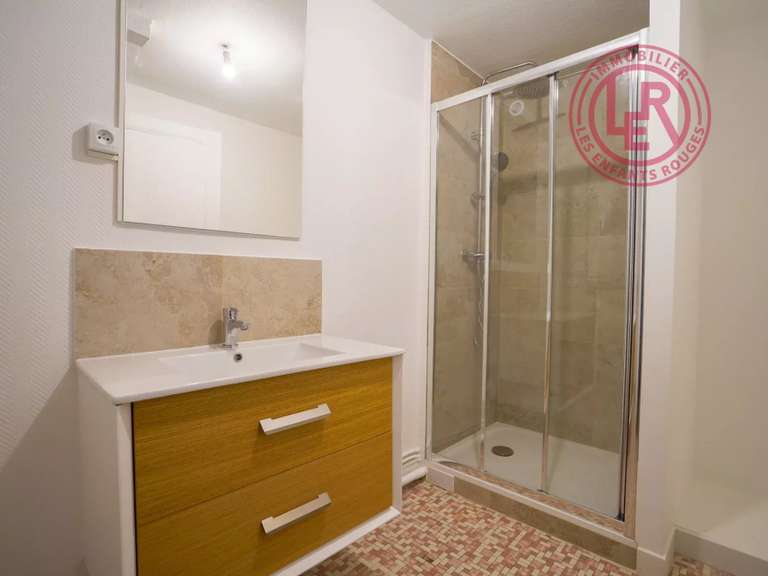 Appartement Paris 3e - 2 chambres - 84m²