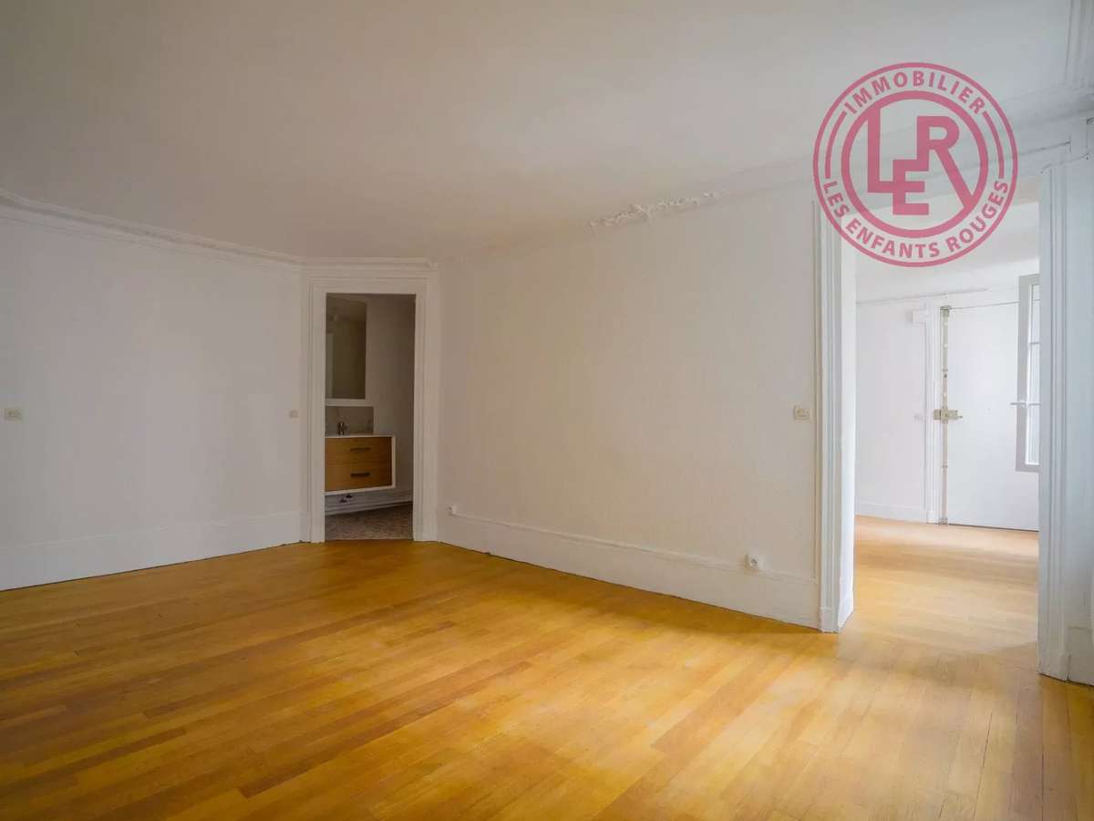 Apartment Paris 3e