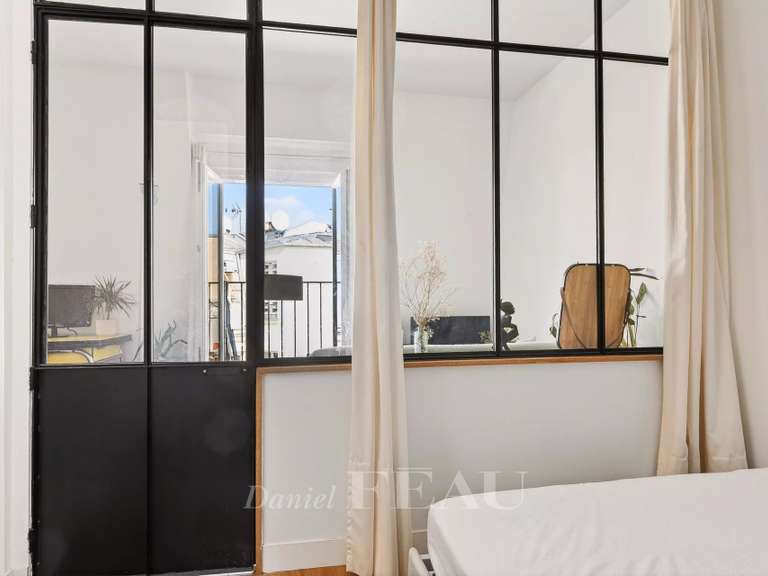 Appartement Paris 3e - 1 chambre - 88m²
