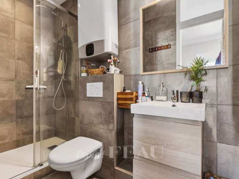 Appartement Paris 3e - 1 chambre - 88m²