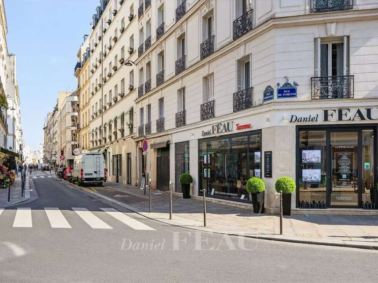 Appartement Paris 3e - 1 chambre - 88m²