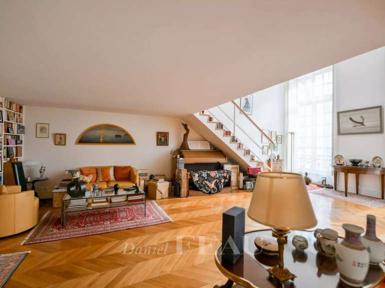 Appartement Paris 3e - 1 chambre - 85m²