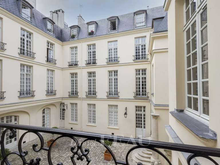 Appartement Paris 3e - 1 chambre - 85m²