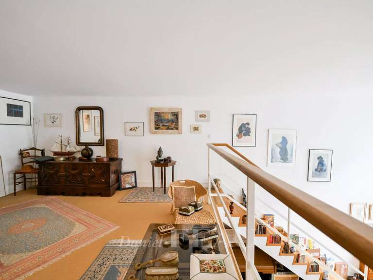 Appartement Paris 3e - 1 chambre - 85m²