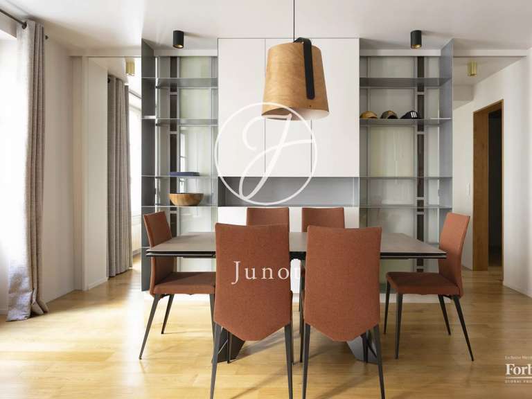 Appartement Paris 3e - 2 chambres - 87m²