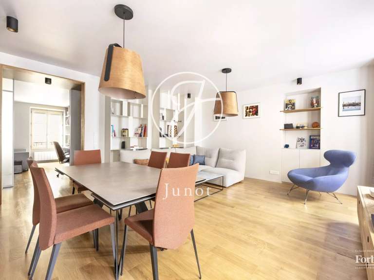 Appartement Paris 3e - 2 chambres - 87m²