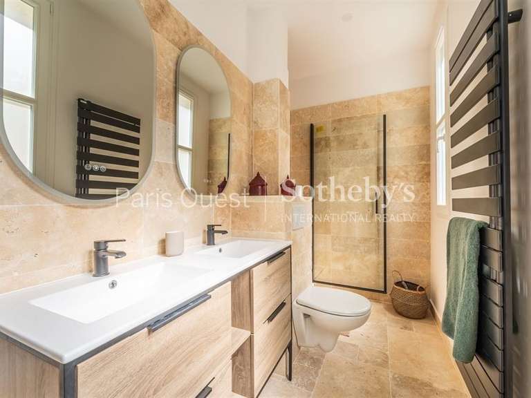Appartement Paris 3e - 3 chambres - 150m²