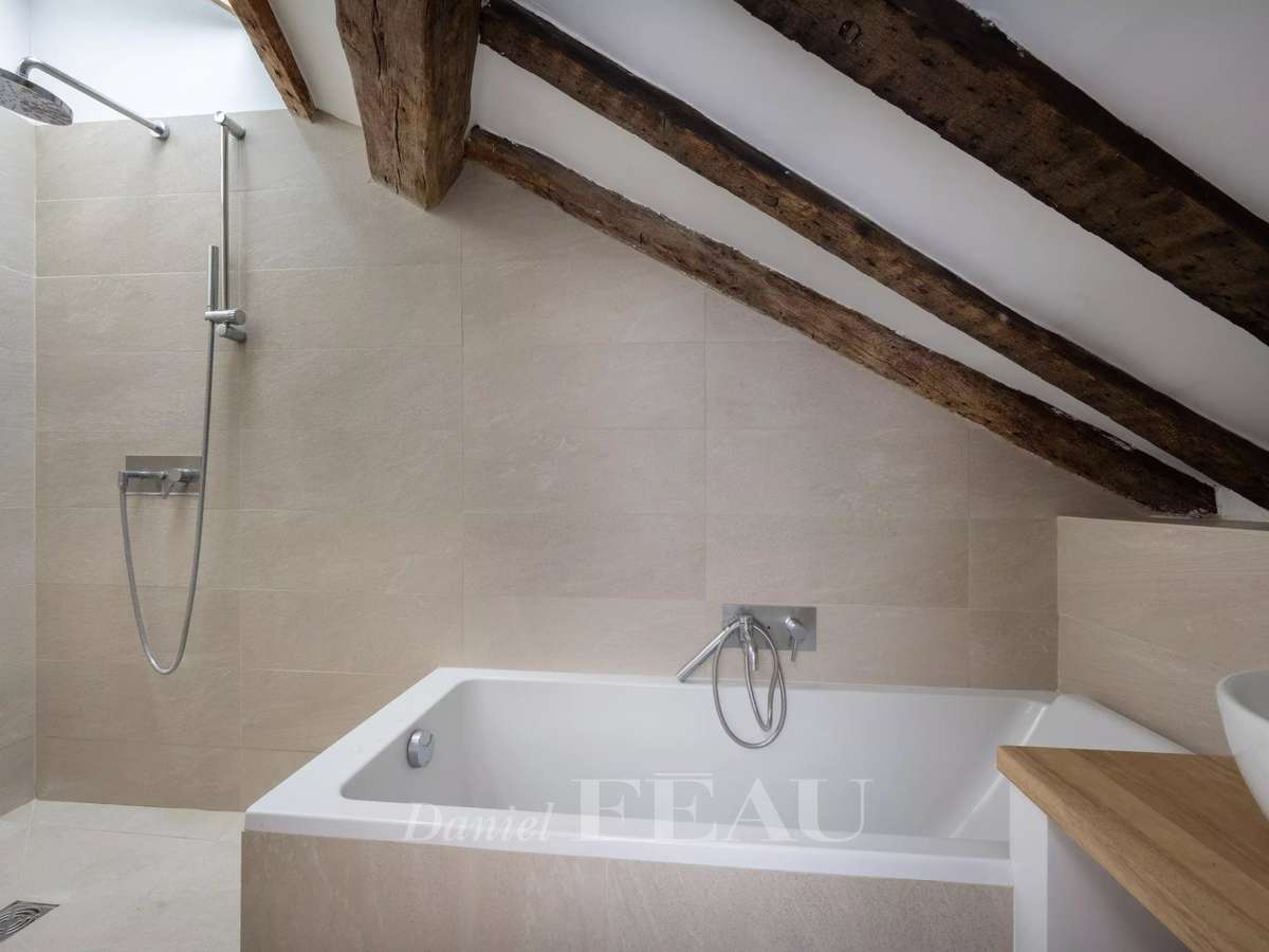 Appartement Paris 3e
