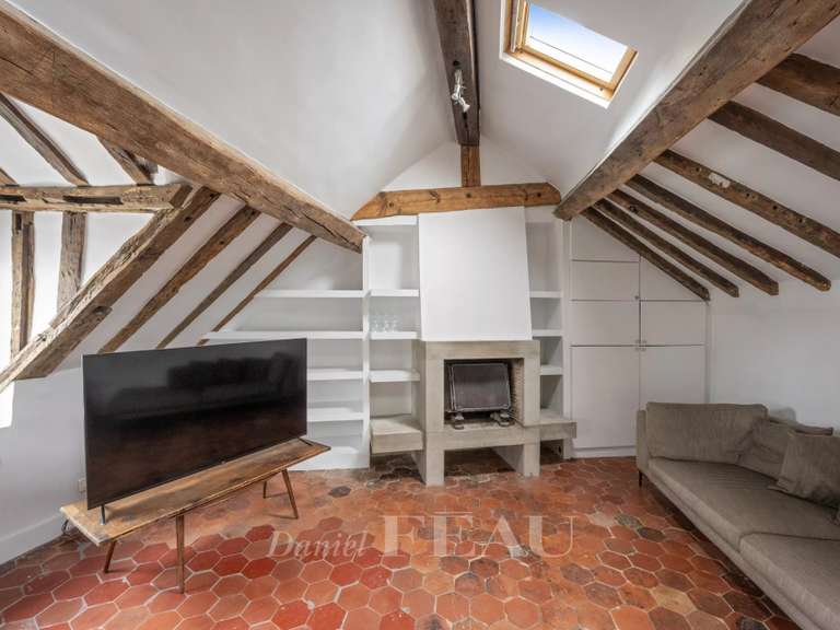 Appartement Paris 3e - 1 chambre - 67m²