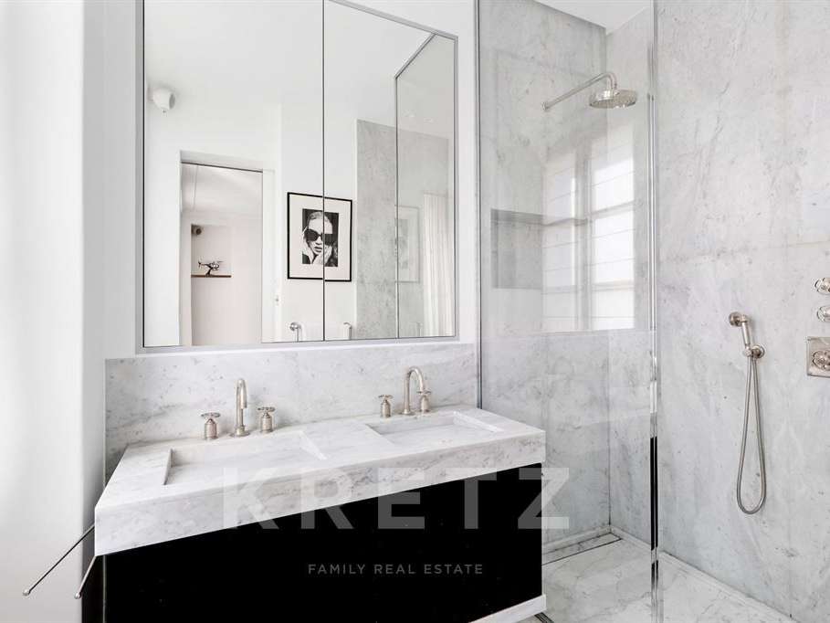 Apartment Paris 3e