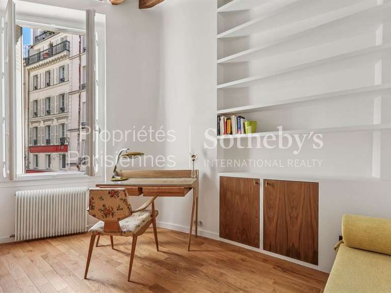Appartement Paris 3e - 2 chambres - 60m²
