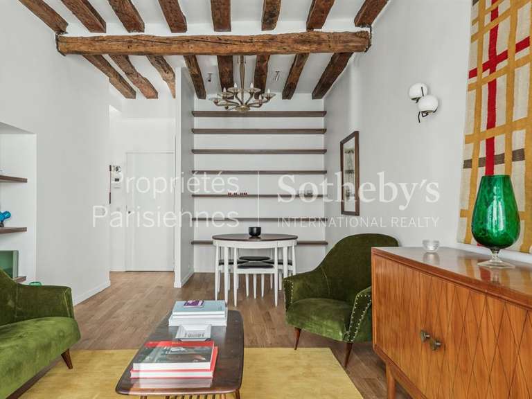 Appartement Paris 3e - 2 chambres - 60m²