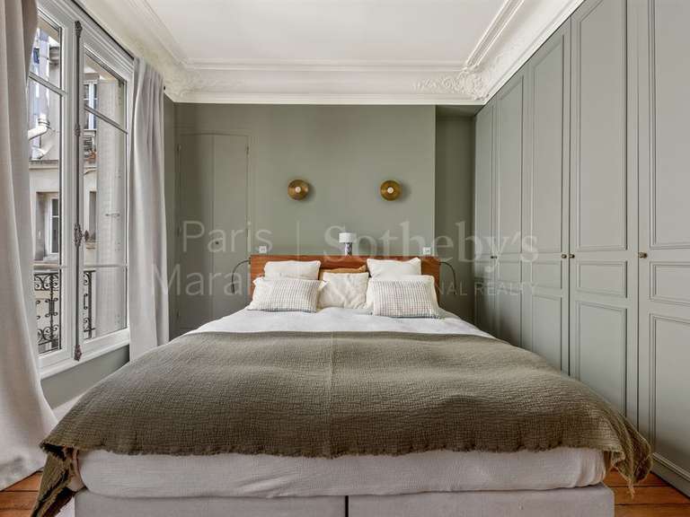 Appartement Paris 3e - 3 chambres - 138m²