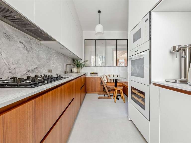 Appartement Paris 3e - 3 chambres - 138m²