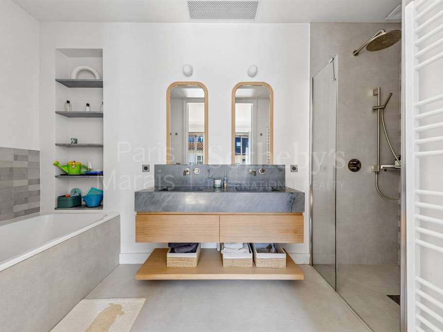 Appartement Paris 3e