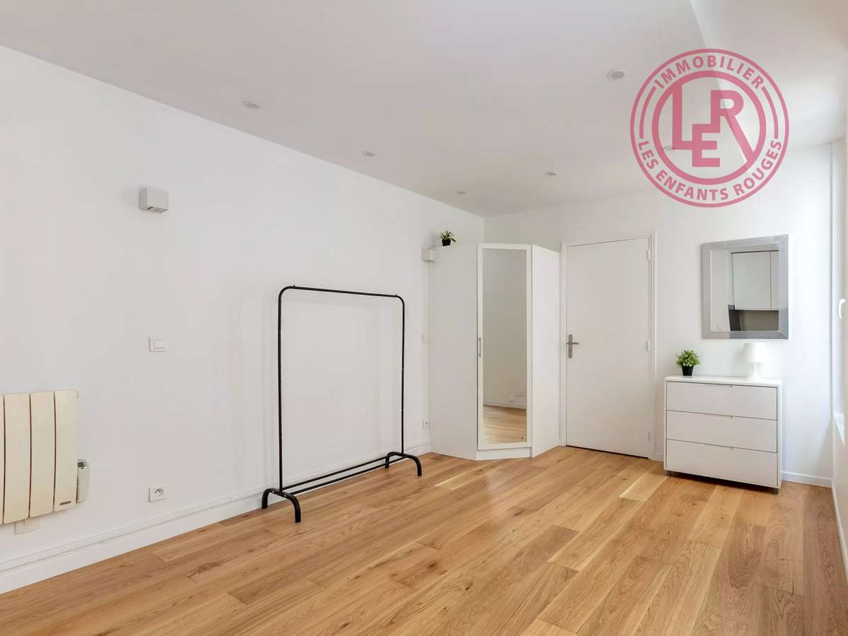 Apartment Paris 3e