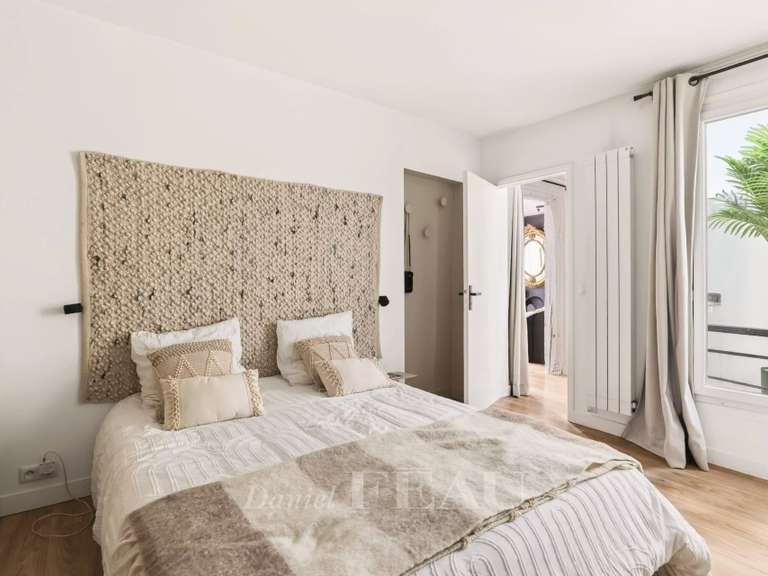 Appartement Paris 3e - 1 chambre - 53m²