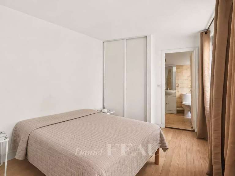Appartement Paris 3e - 1 chambre - 29m²
