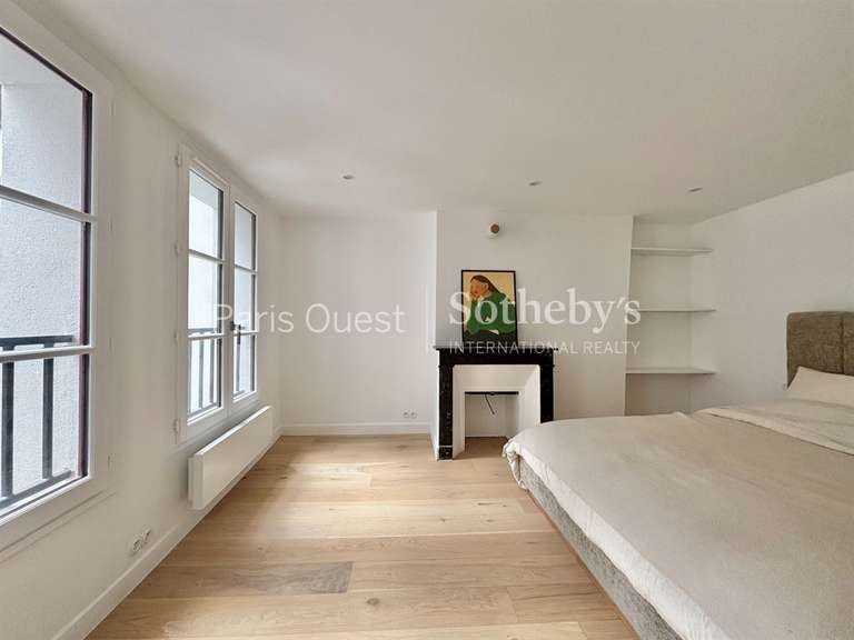Appartement Paris 3e - 1 chambre - 63m²