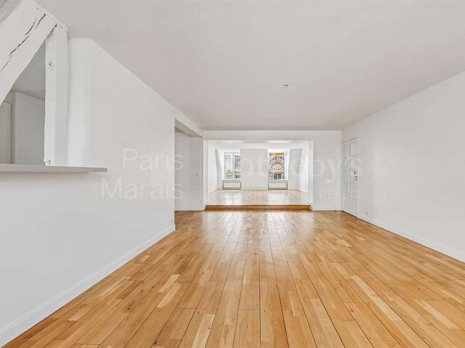 Apartment Paris 3e